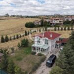 Satılık 4+1 Müstakil Dubleks Gölbaşı Karşıyaka 750 m² Bahçe - fotoğraf 3