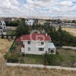 Satılık 4+1 Müstakil Dubleks Gölbaşı Karşıyaka 750 m² Bahçe - fotoğraf 5